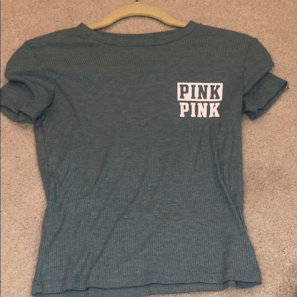 PINK turquoise/blue tshirt